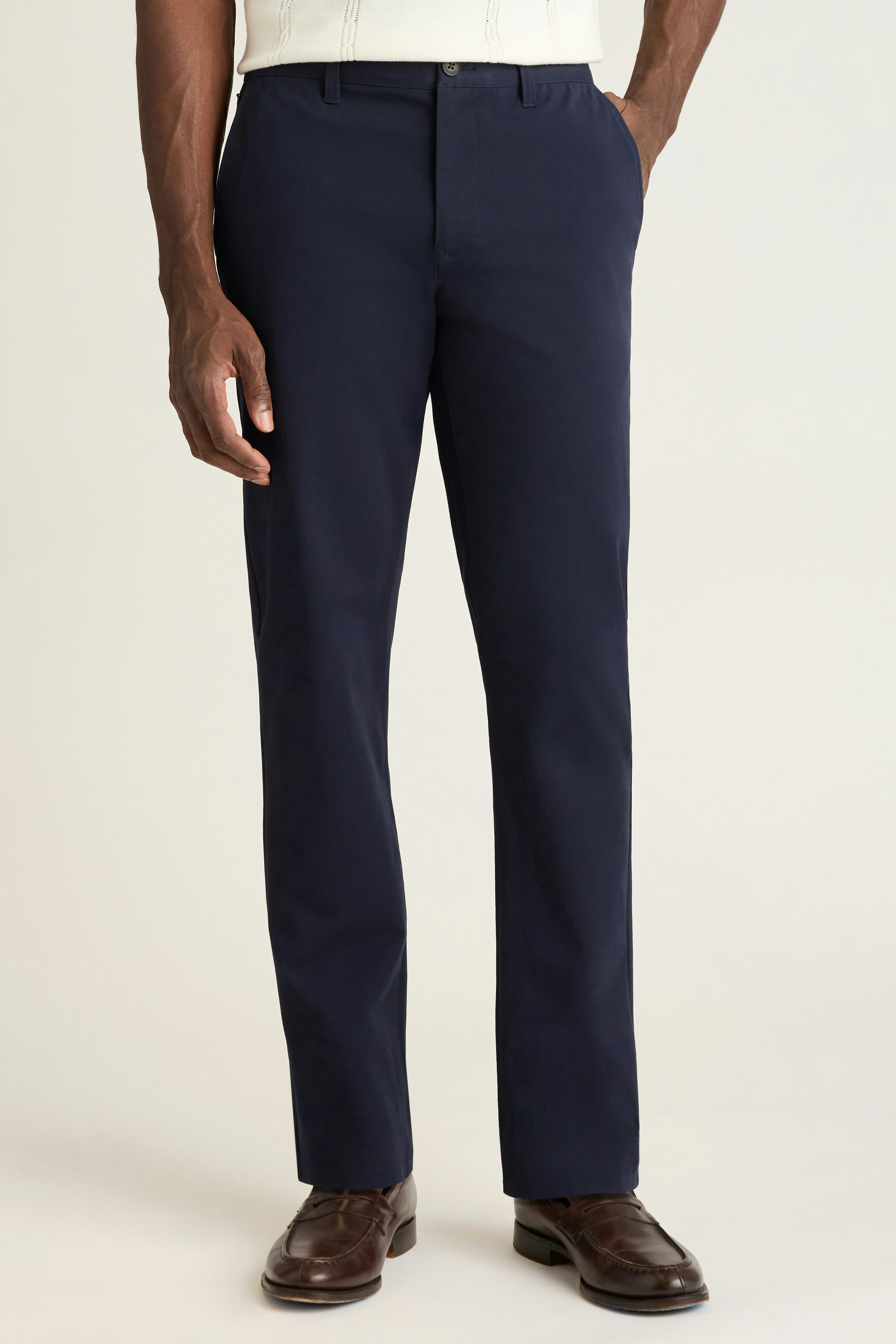 The Chino 2.0 deep navy