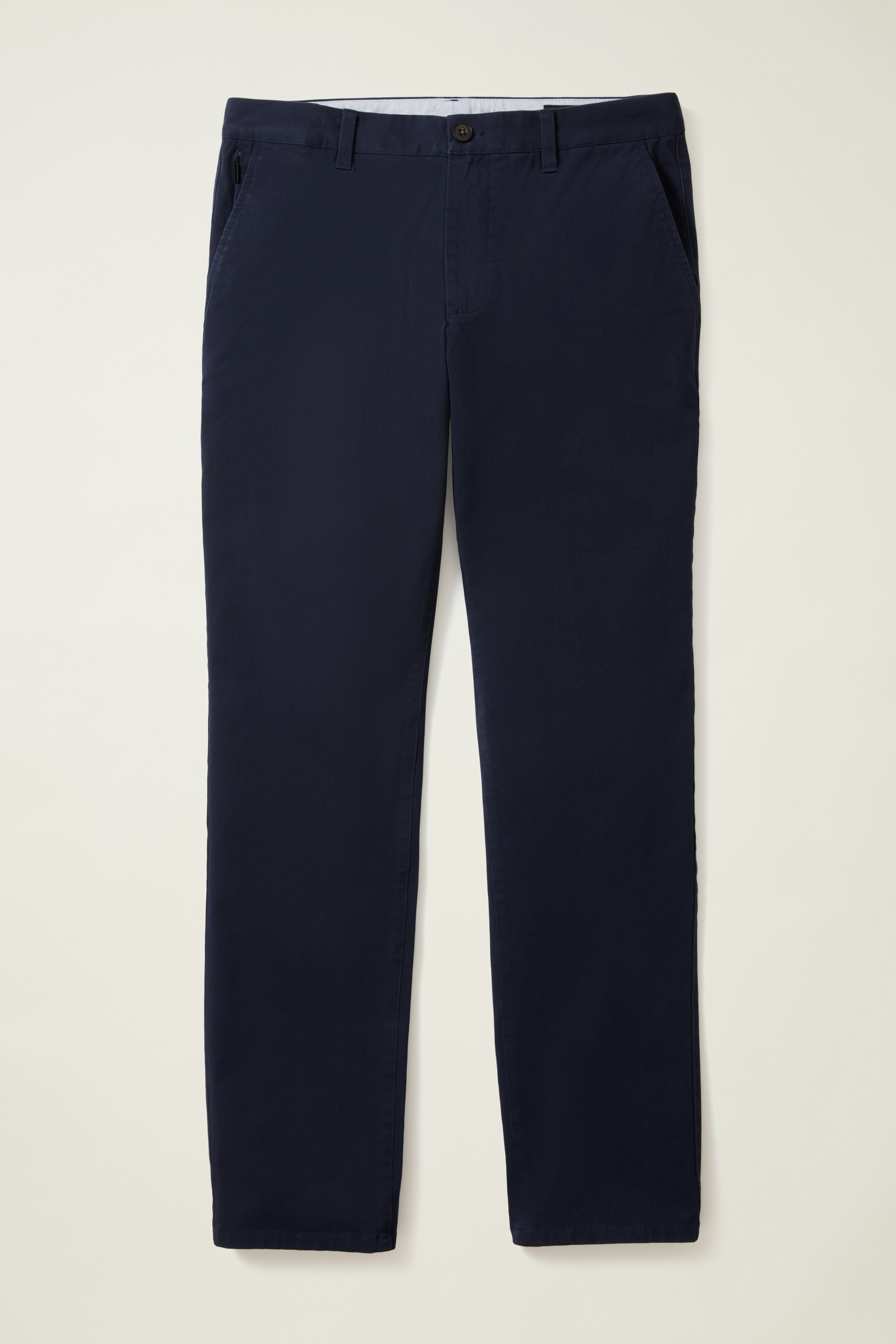 The Chino 2.0 deep navy