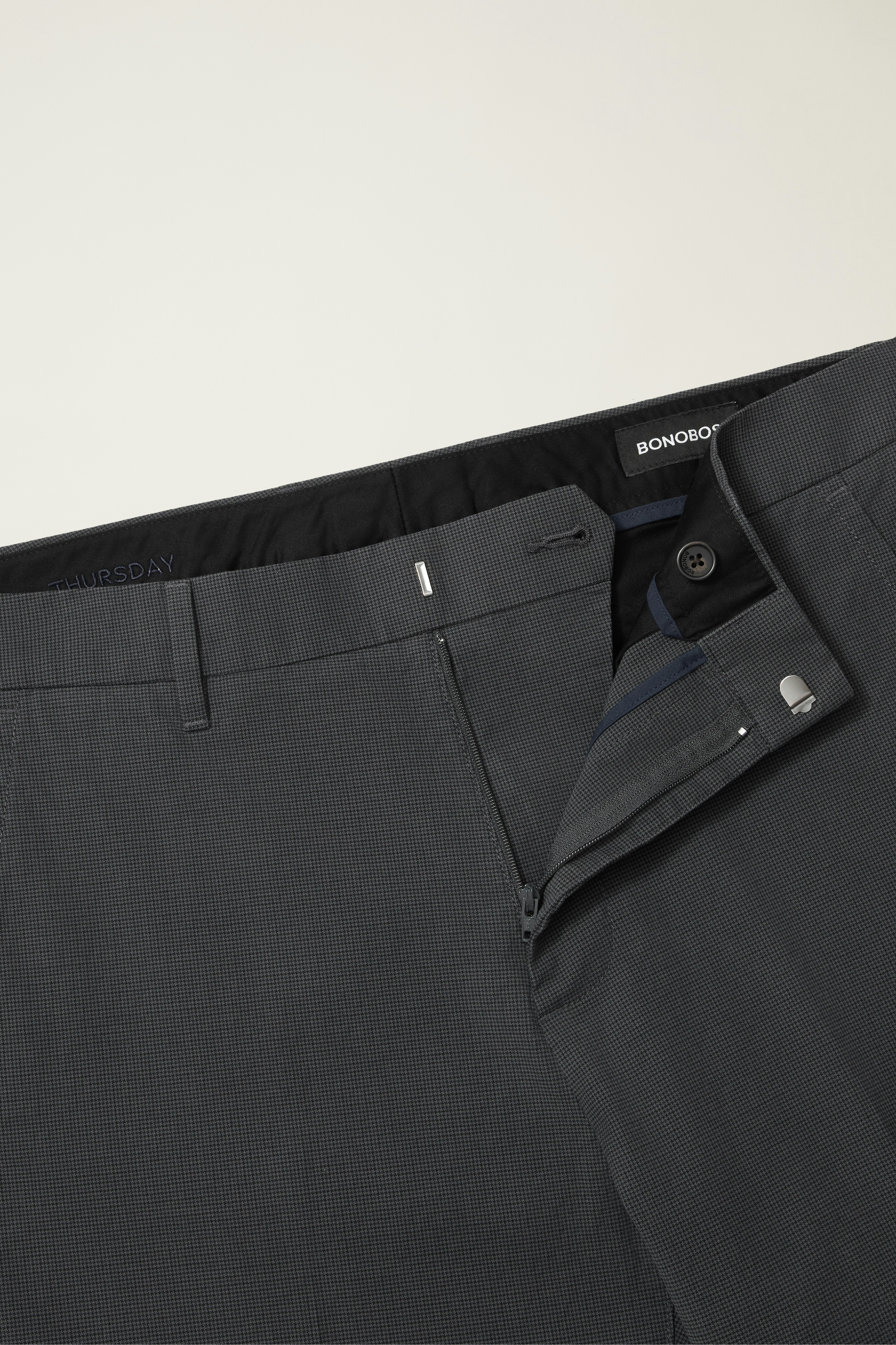 Weekday Warrior Dress Pants thursday navy houndstooth