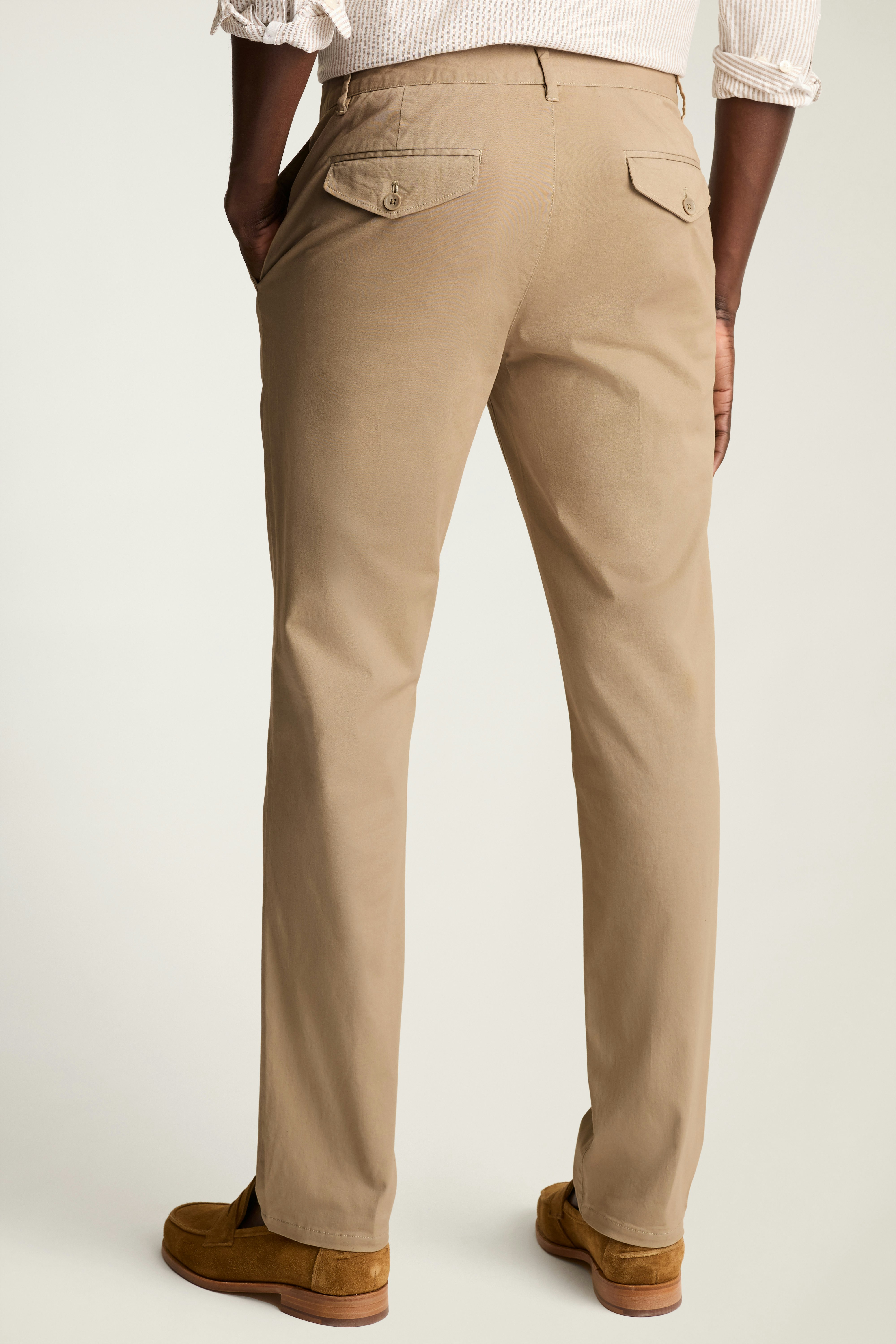 Lightweight Chino wooden brown