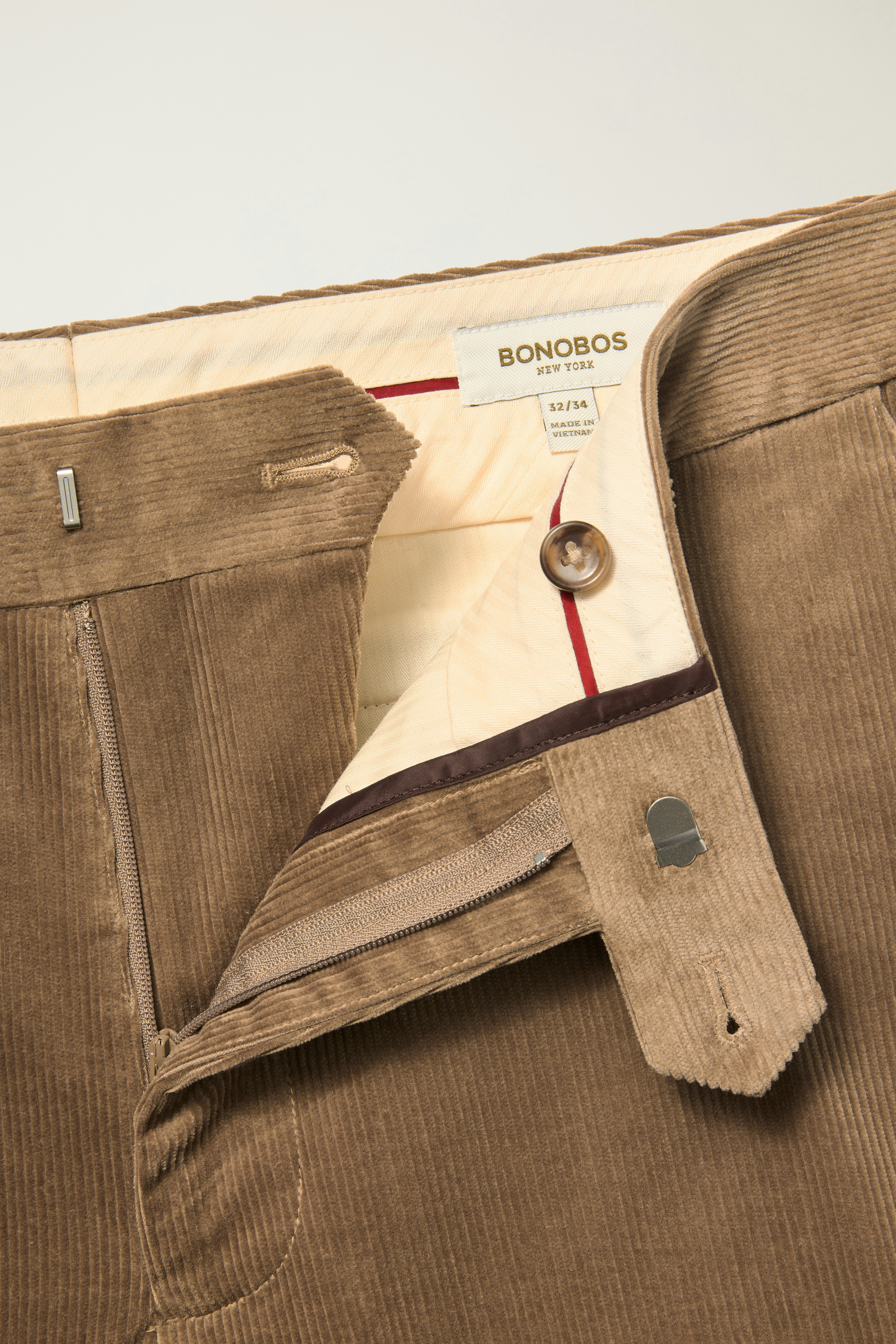 Jetsetter Italian Corduroy Dress Pant khaki