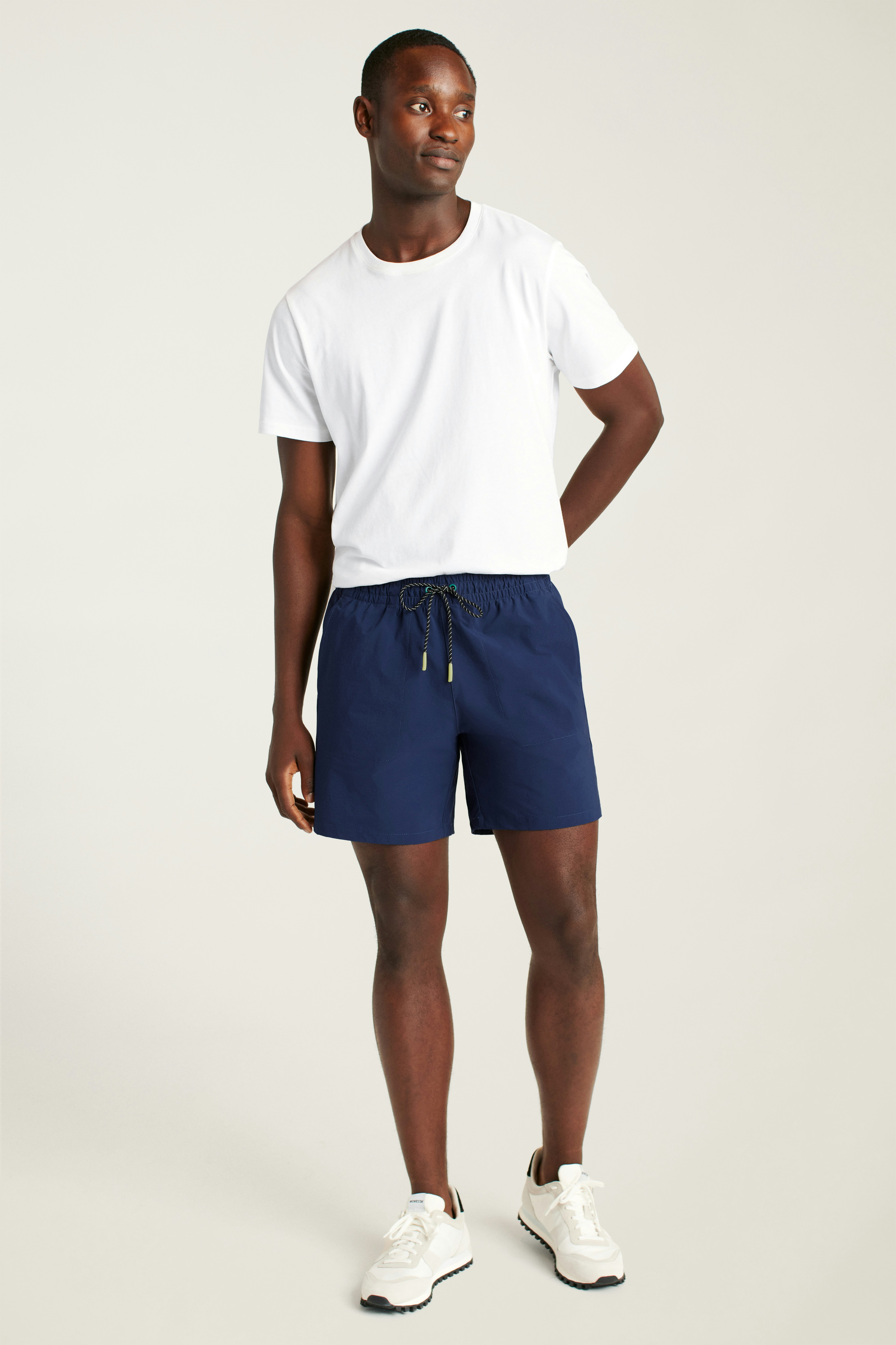 The Rec Short night blue