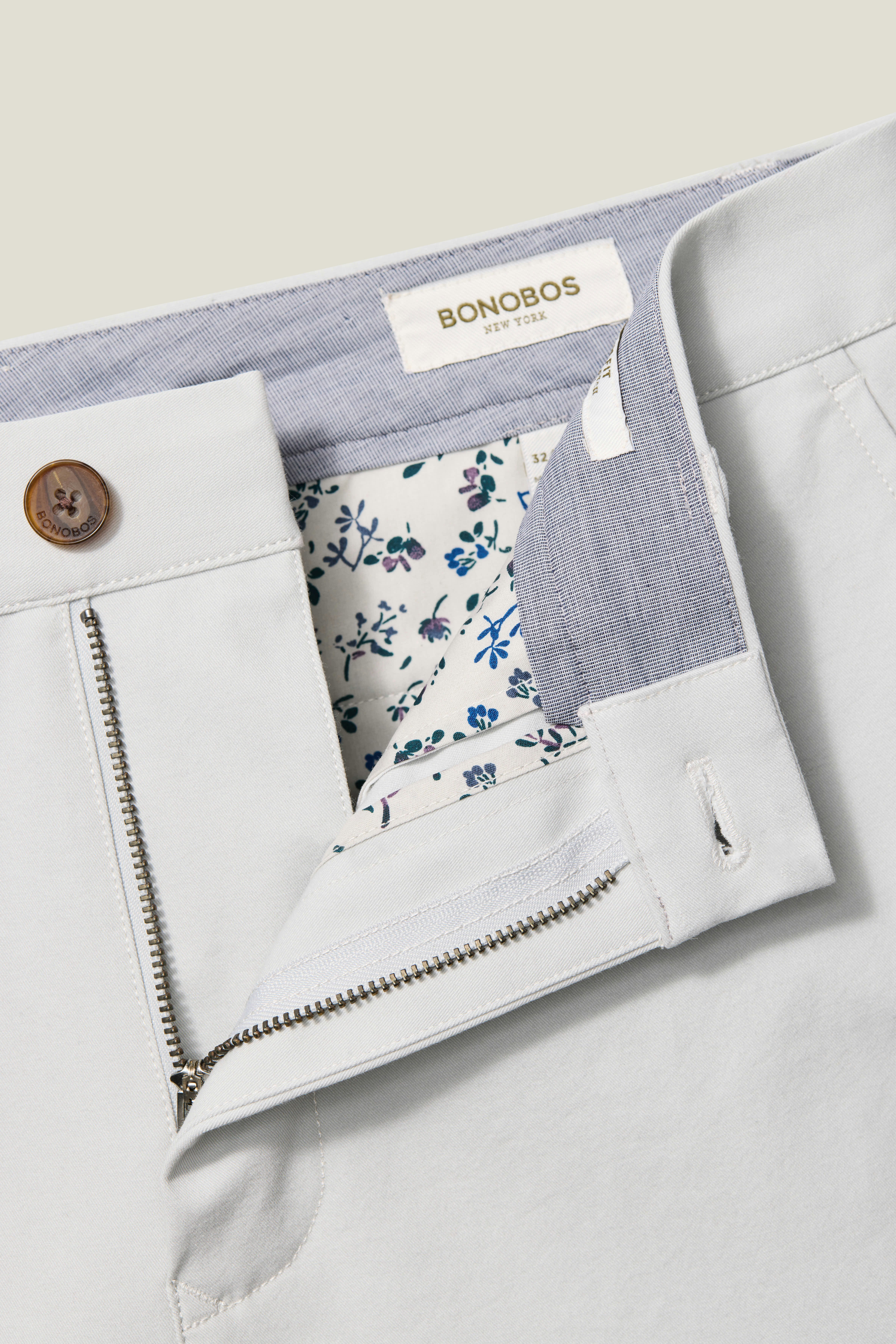 The Chino Short 2.0 oyster grey