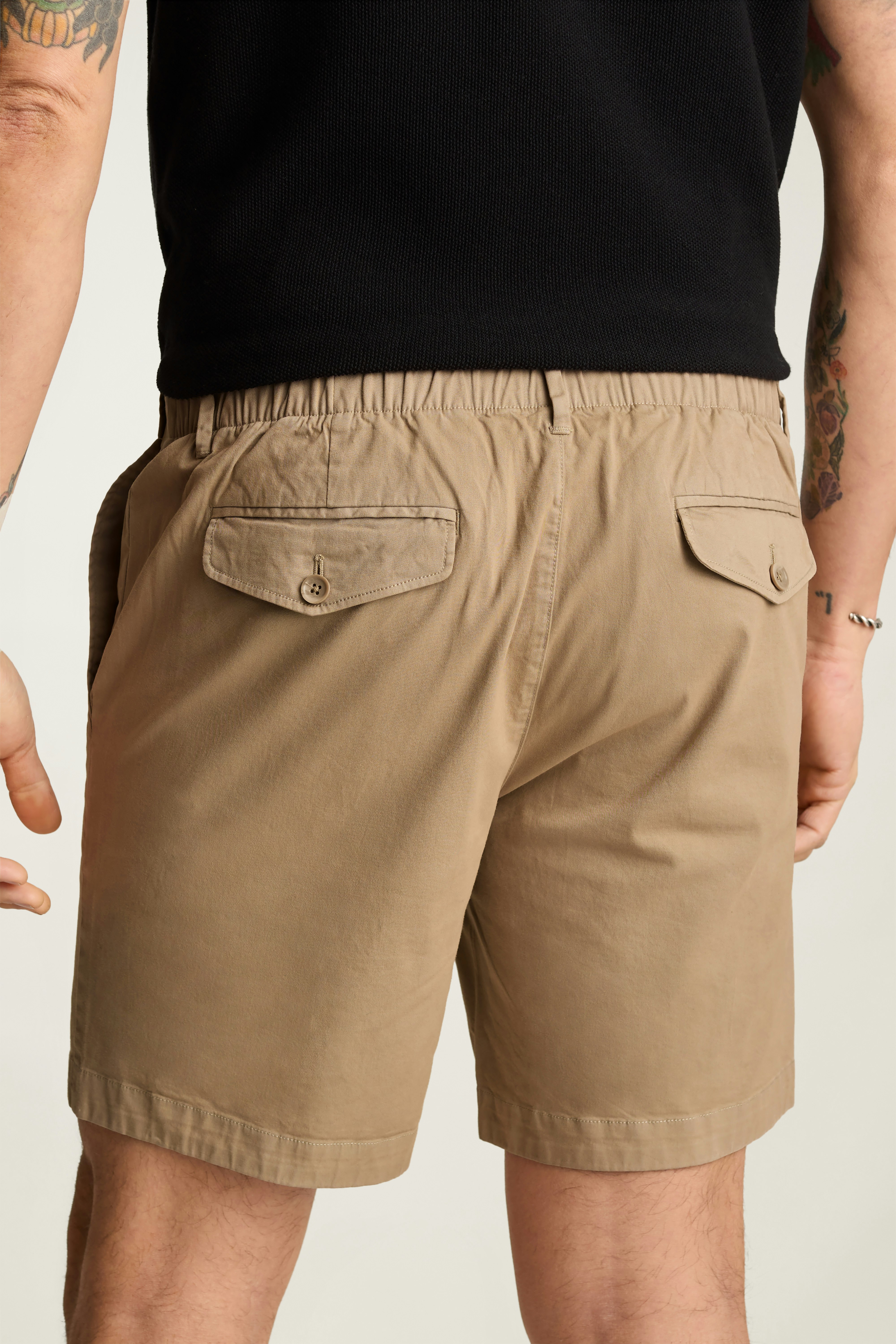 Lightweight Chino Short wooden brown