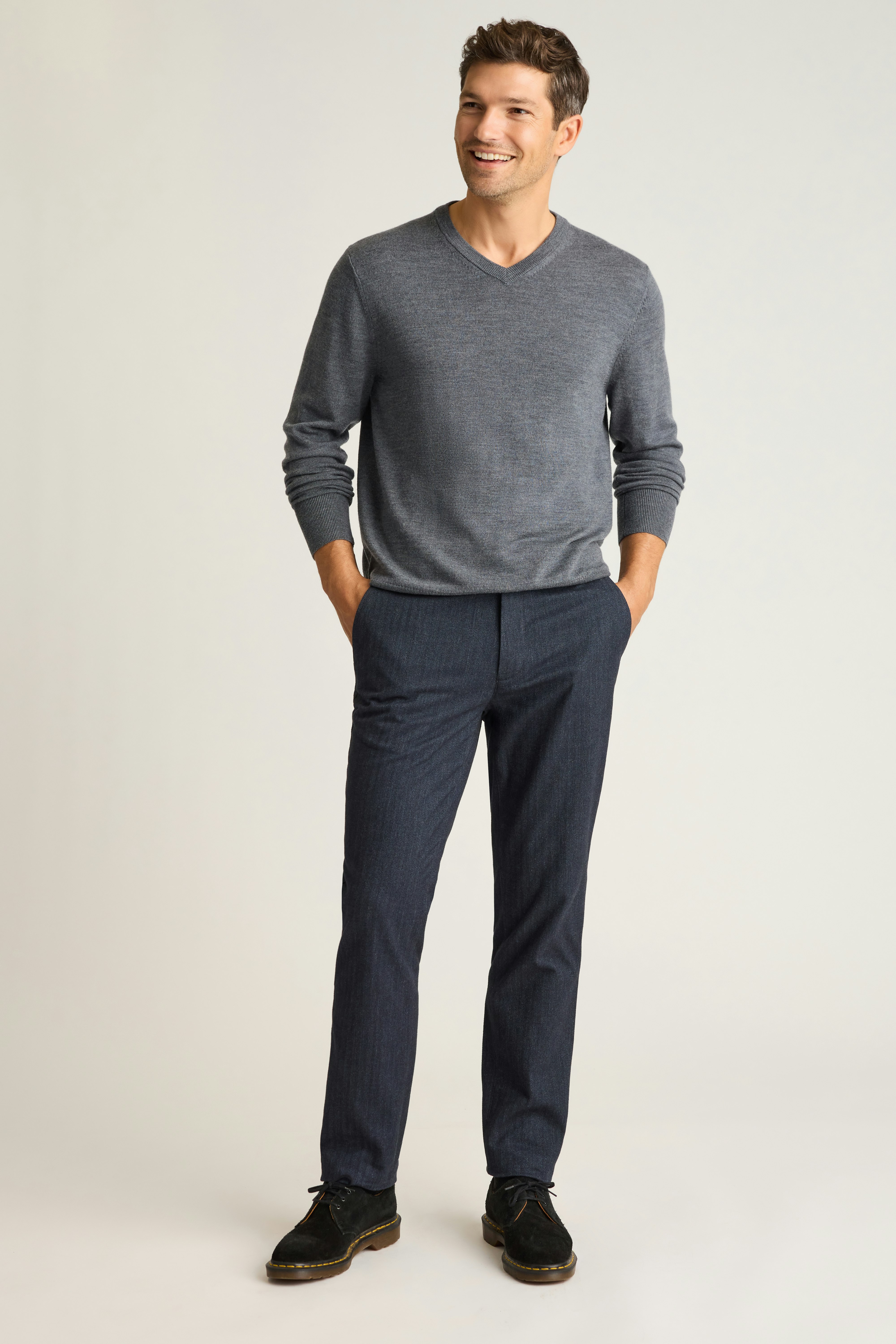 Washable Merino V-Neck Sweater charcoal grey