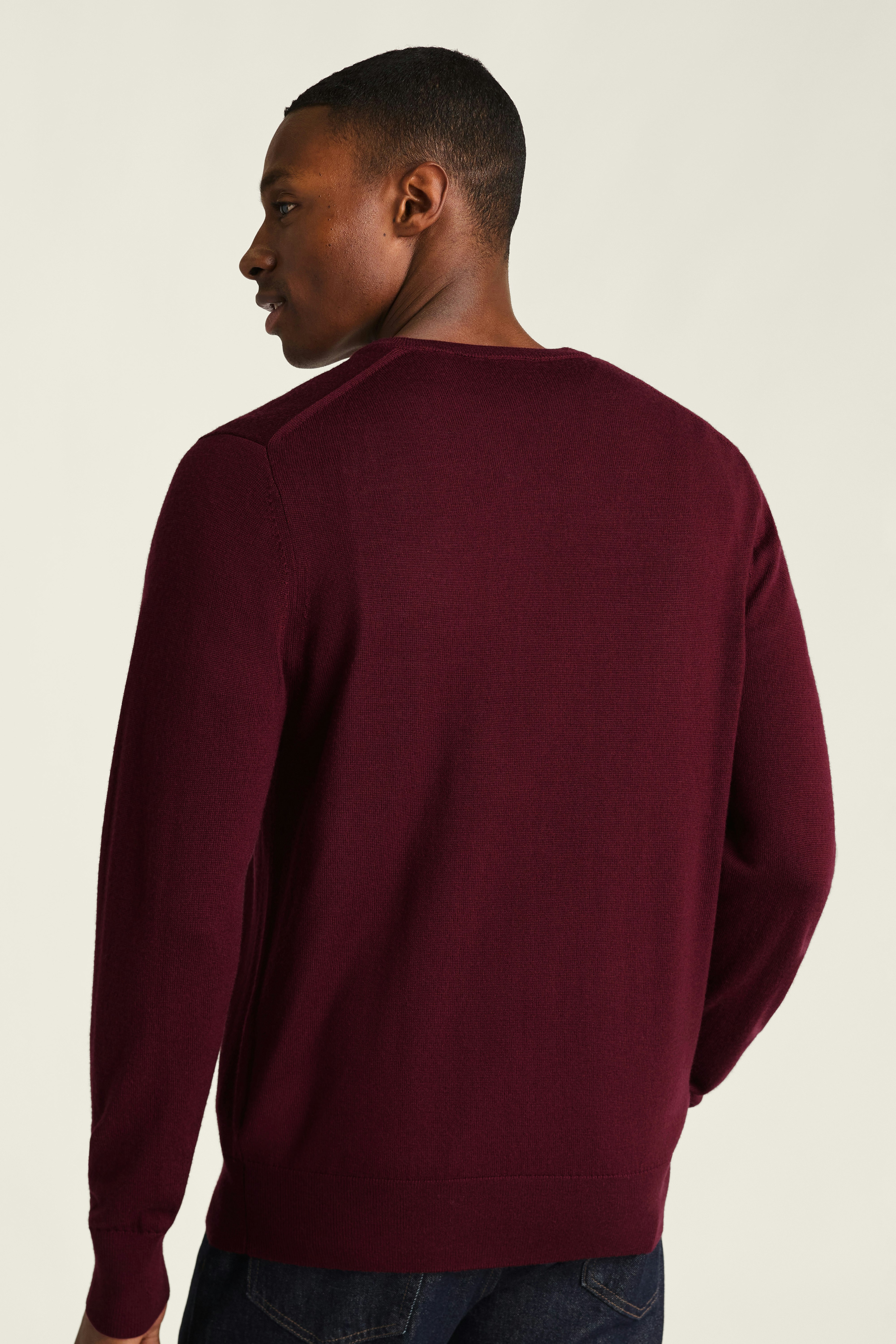 Washable Merino V-Neck Sweater bordeaux
