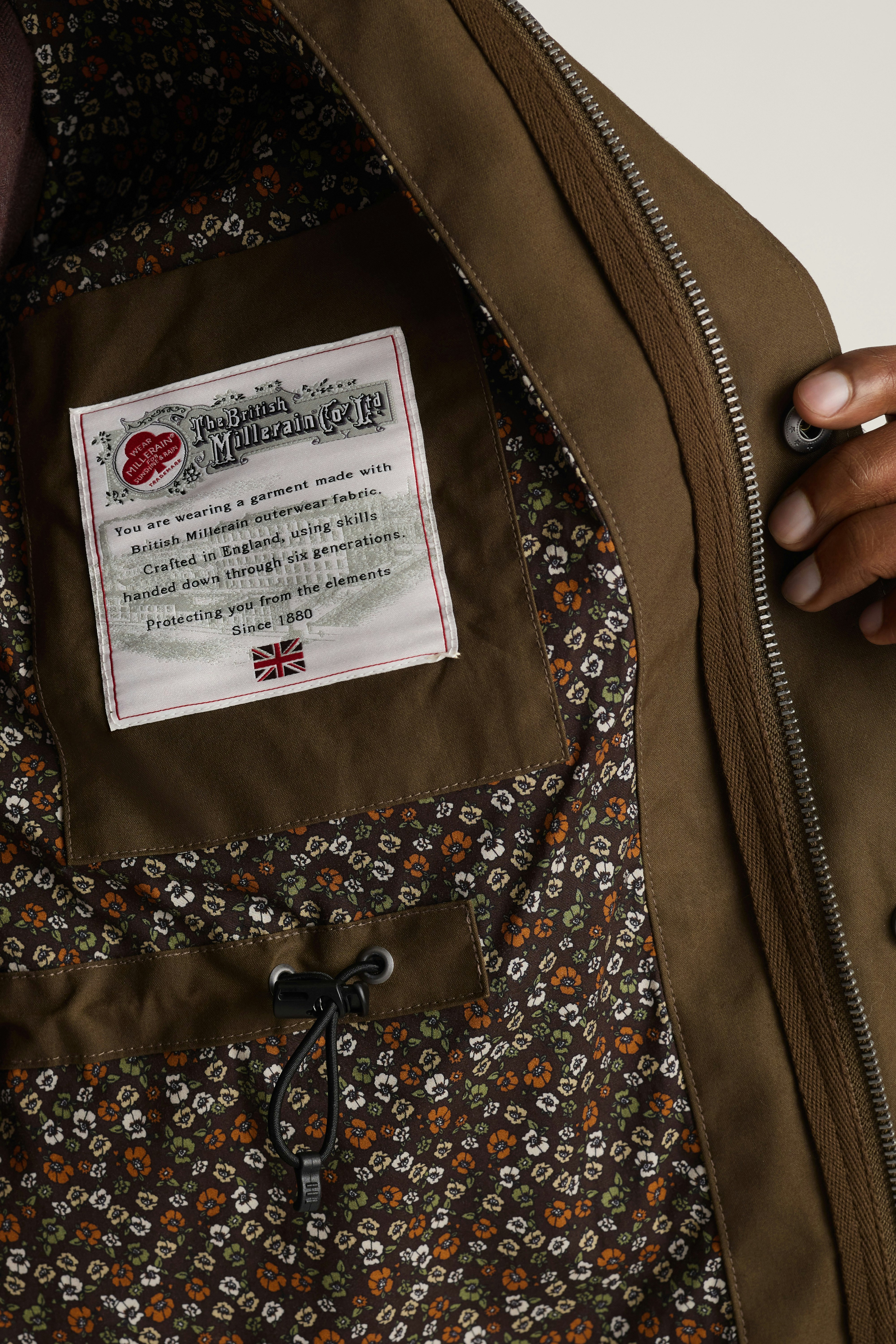 The British Waxed Field Jacket olive