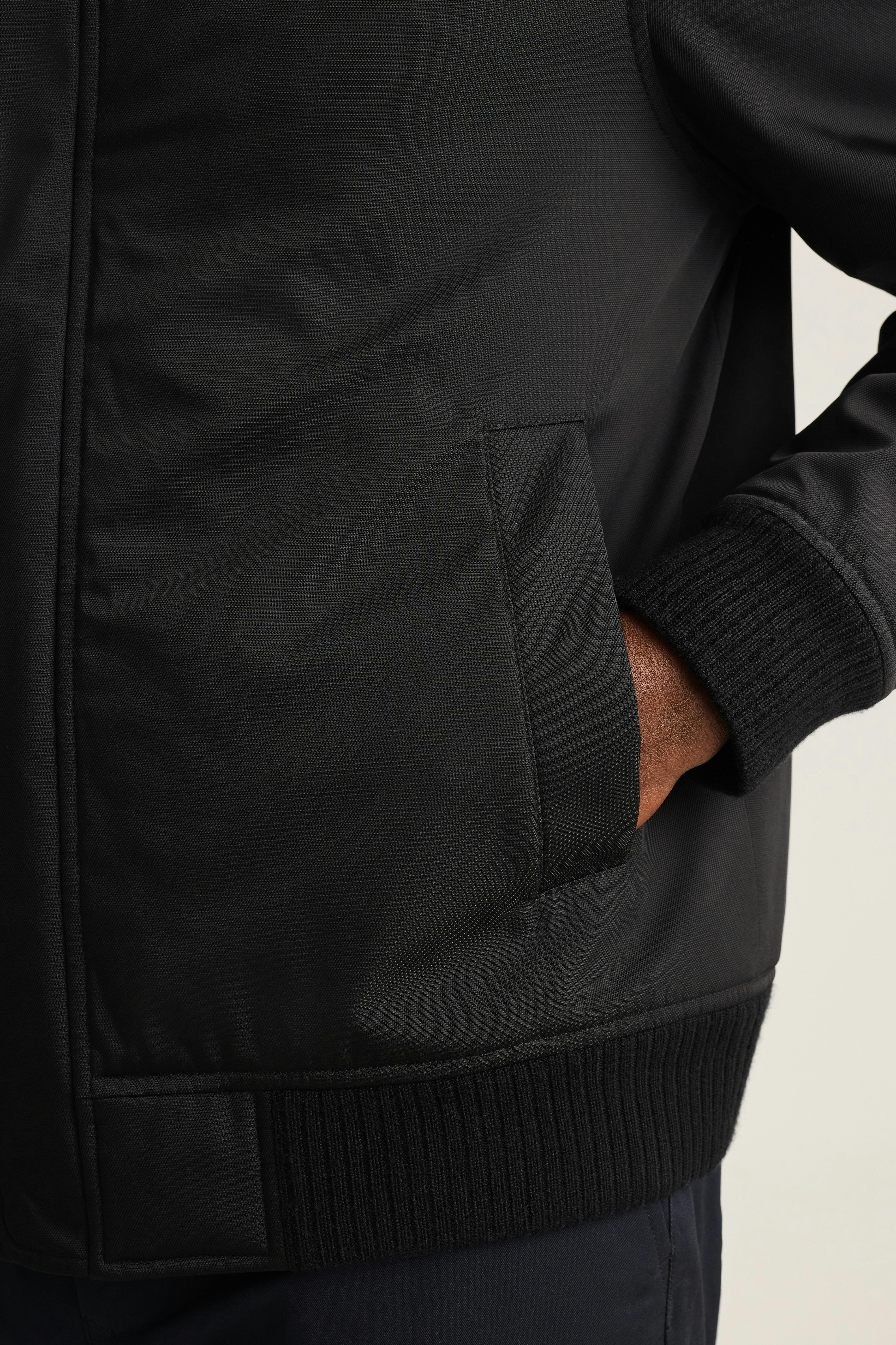 Filled Boulevard Bomber black