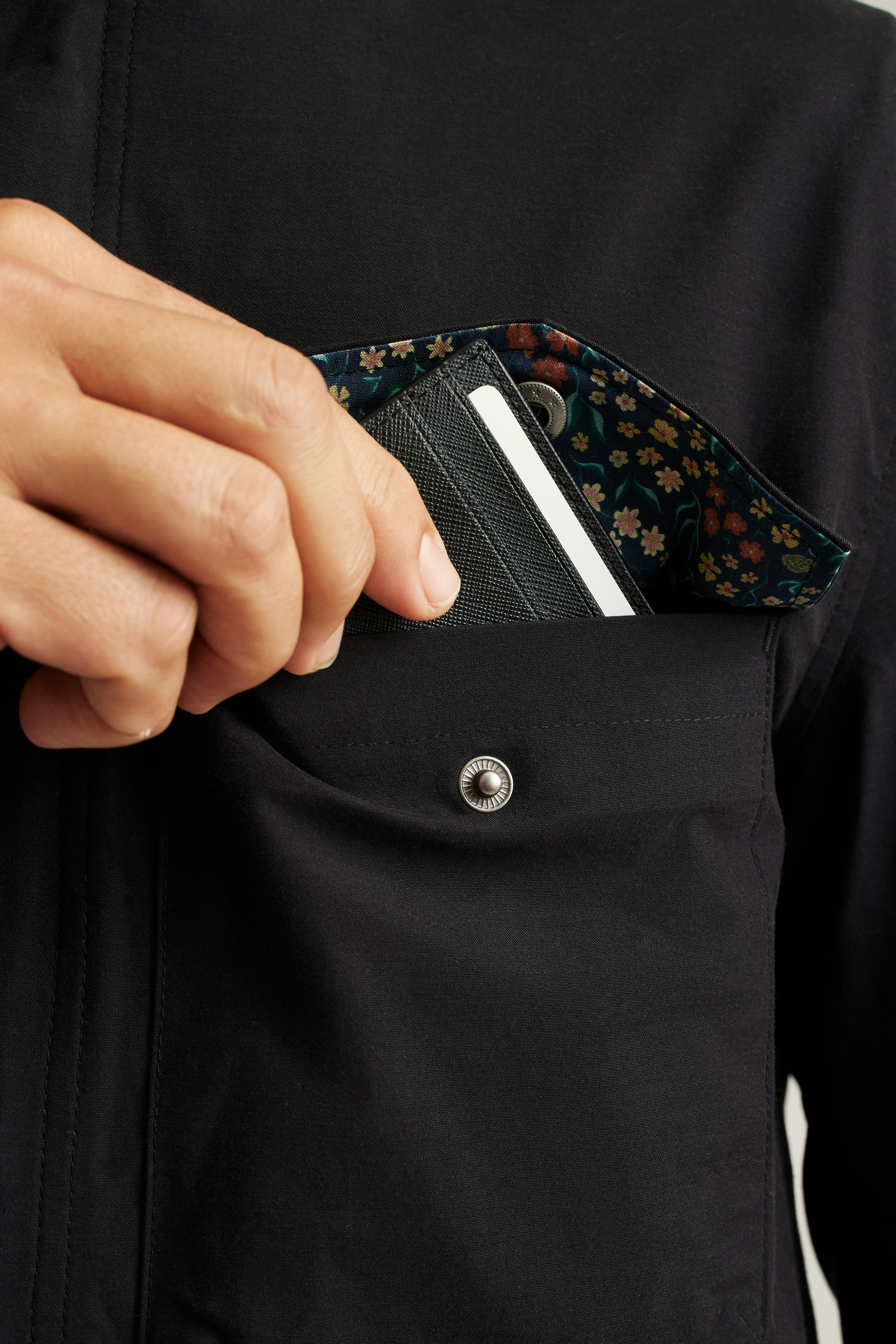 The Tech Utility Jacket jet black