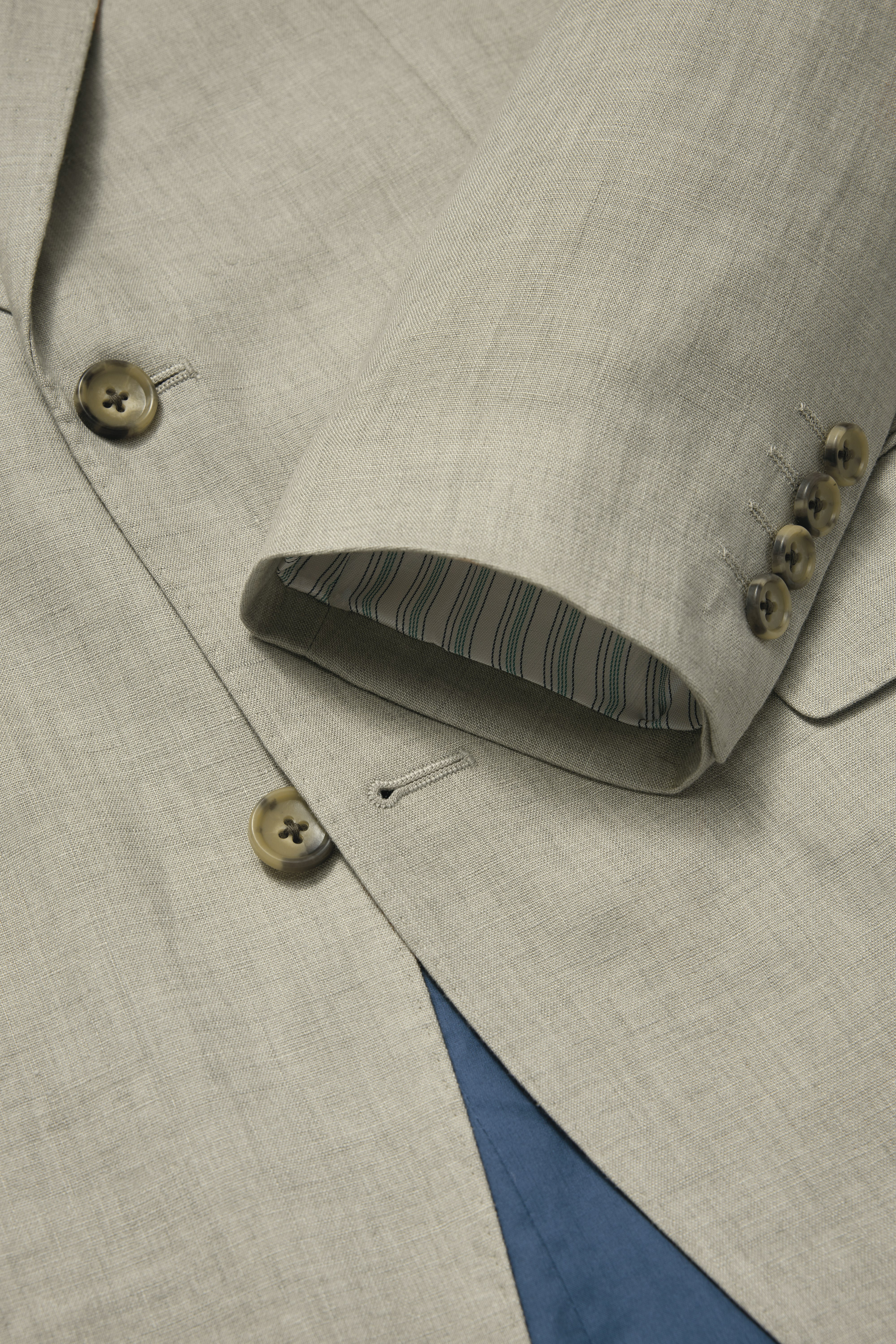 Jetsetter Italian Linen Blazer stone