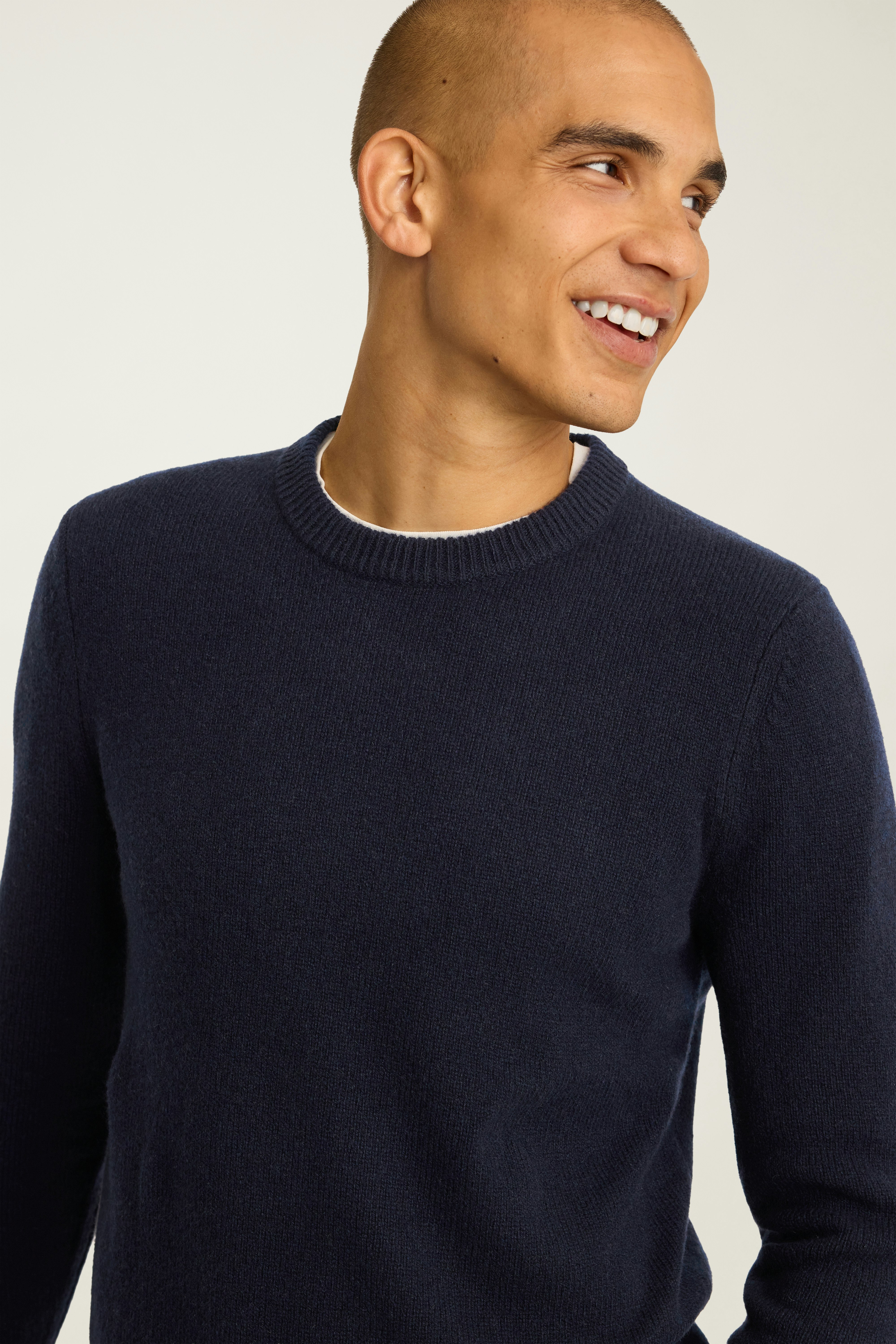 Cashmere Crew Neck Sweater navy blue